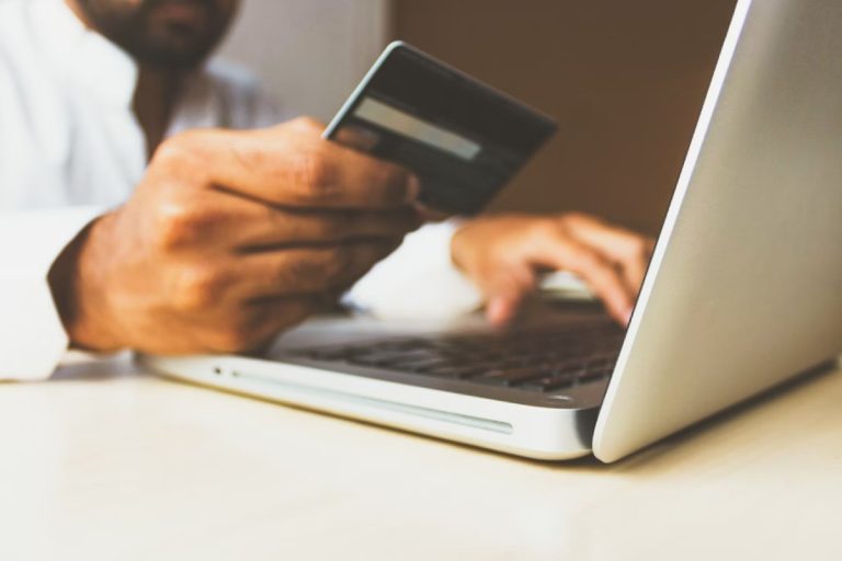 E-Commerce & the Changing Face of the Retail Sector