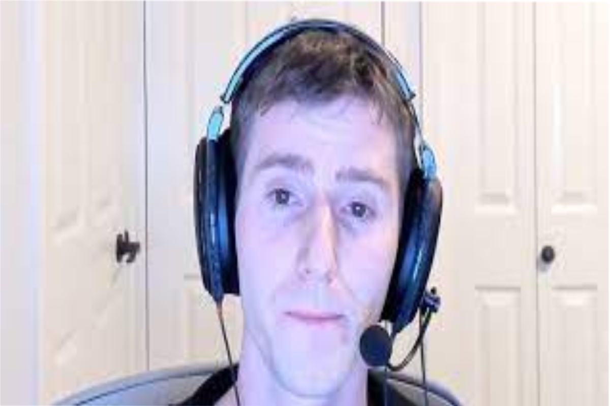 Linus Tech Tips Meme How Does He Started